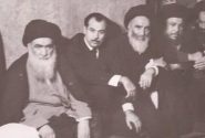دیدگاه شهید صدر راجع به آیت‌الله‌العظمی خویی