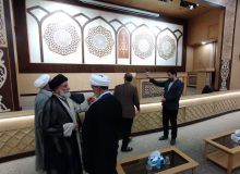 گزارش تصویری: بازدید تولیت موقوفات آیت‌الله العظمی خویی از نمایشگاه پژوهش و کتاب دانشگاه بین‌المللی آل‌البیت(ع) در قم